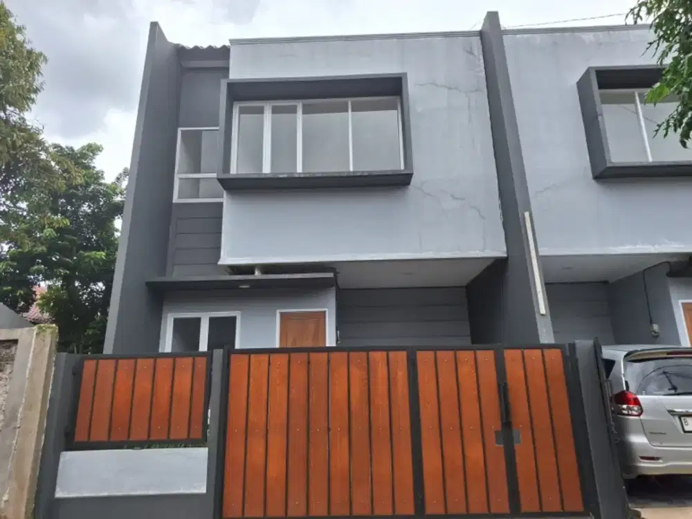 Rumah 2 lantai Harga terjangkau dekat GDC  Depok