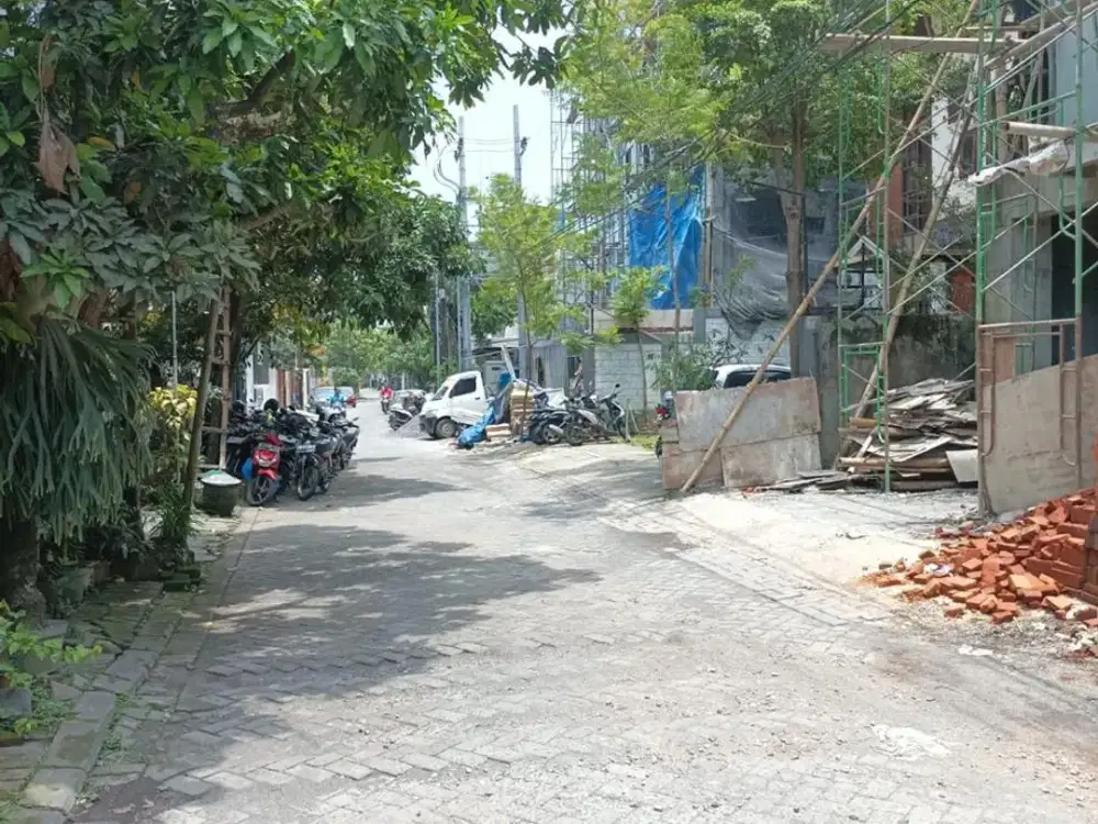 Tanah langka sigura gura dkt jln veteran ring 1 bisnis rukos ekslusife potenai income 600 jt/thn