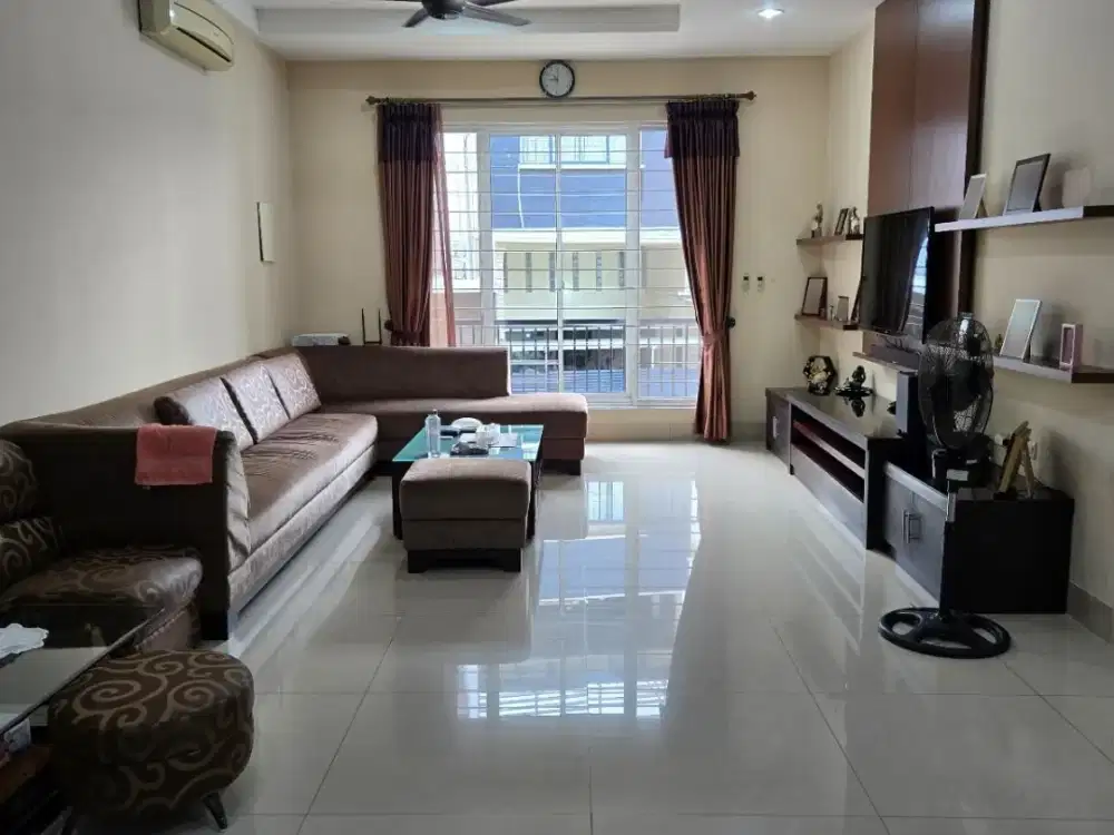 Rumah semi f  3 lt Sunter