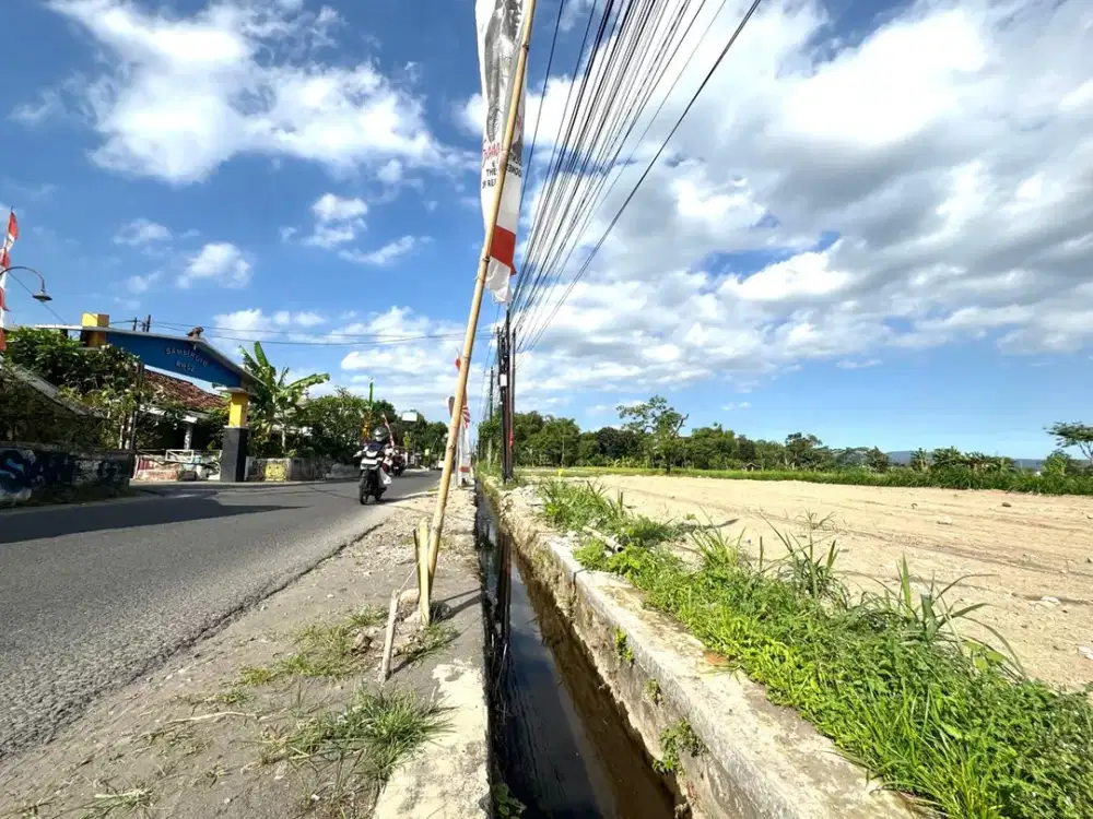 Tanah Murah Tepi Jalan Aspal Lebar, Purwomartani Sleman