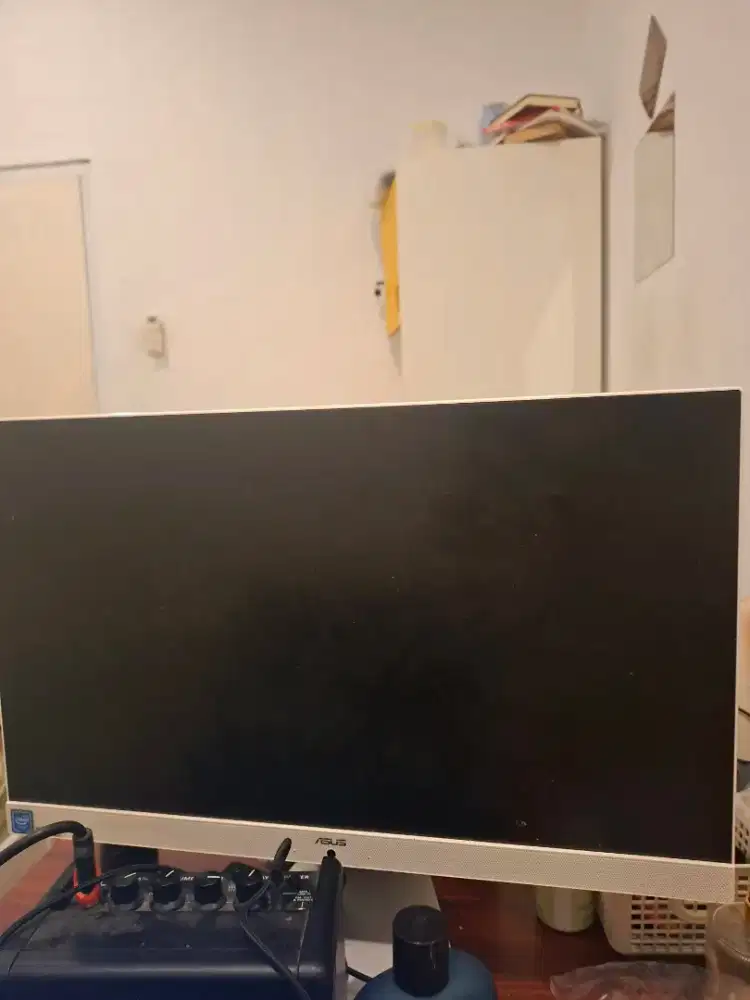 Asus Vivo AIO 22 v222ga