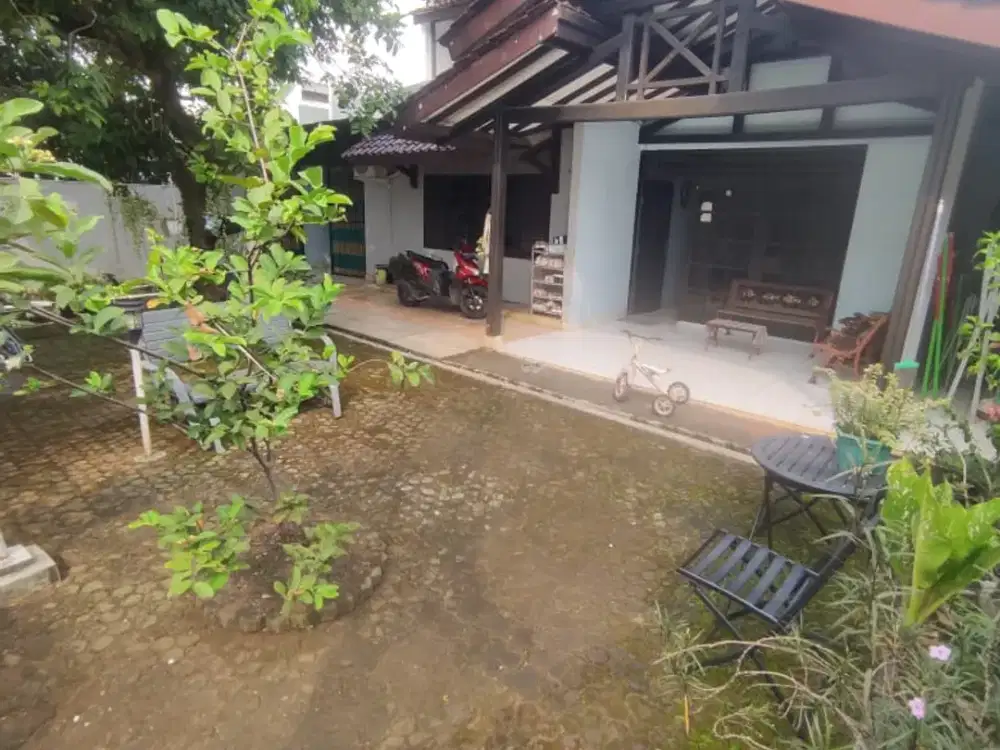 Rumah 1 Lantai, Bebas Banjir di Jurang Mangu