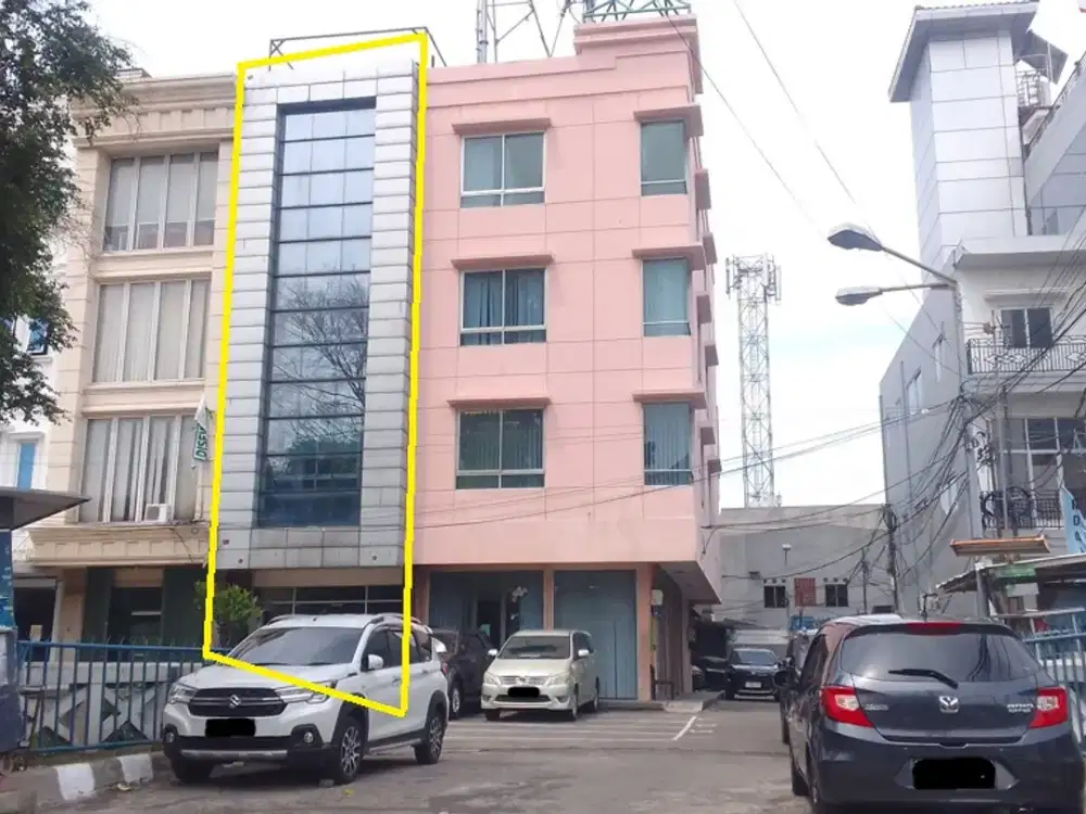 Ruko 4 Lantai Di Kawasan Komersil Strategis Jl. Dr. Saharjo Tebet, Hanya 7 Menit Ke Tol Pancoran