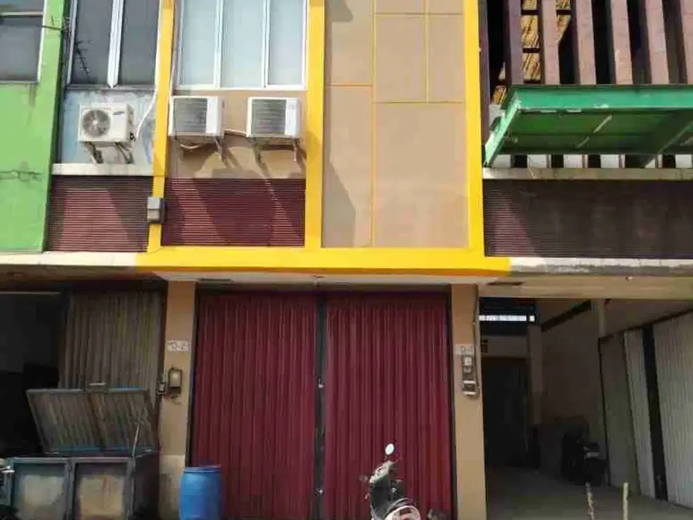 Disewakan Ruko terawat Hook di Ruko Pasar Bersih Jababeka