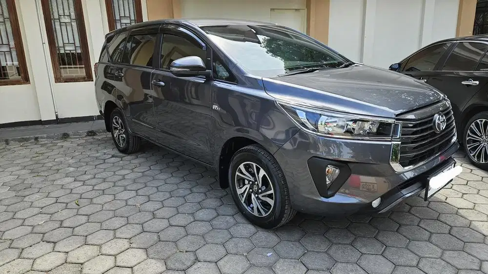 TOYOTA INNOVA REBORN
