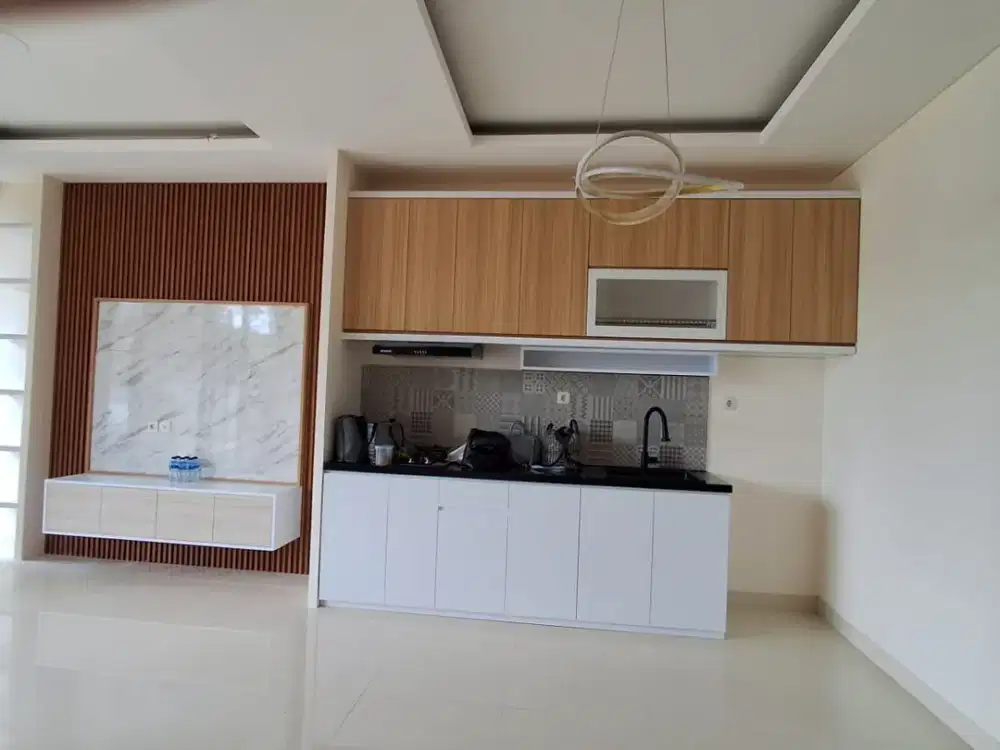 Di Jual Rumah dalam Cluster 3 Lantai di Bintaro