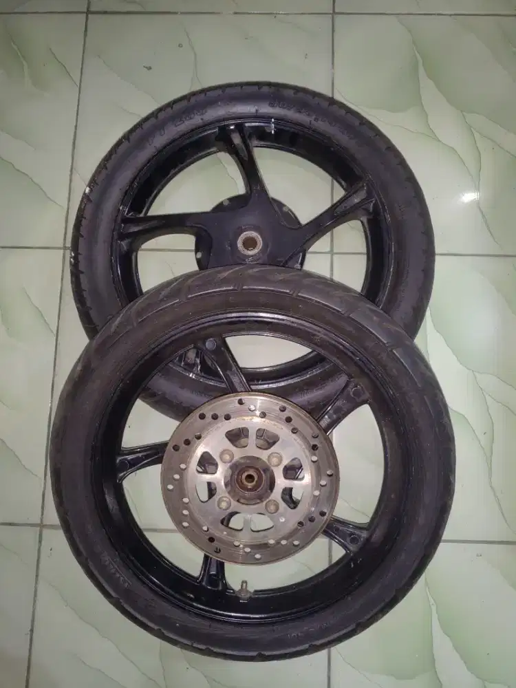 Velg & ban yamaha mio