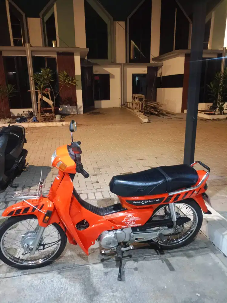 DIJUAL HONDA ASTREA LEGENDA 1 EDISI POS TAHUN 2001 MINT CONDITION
