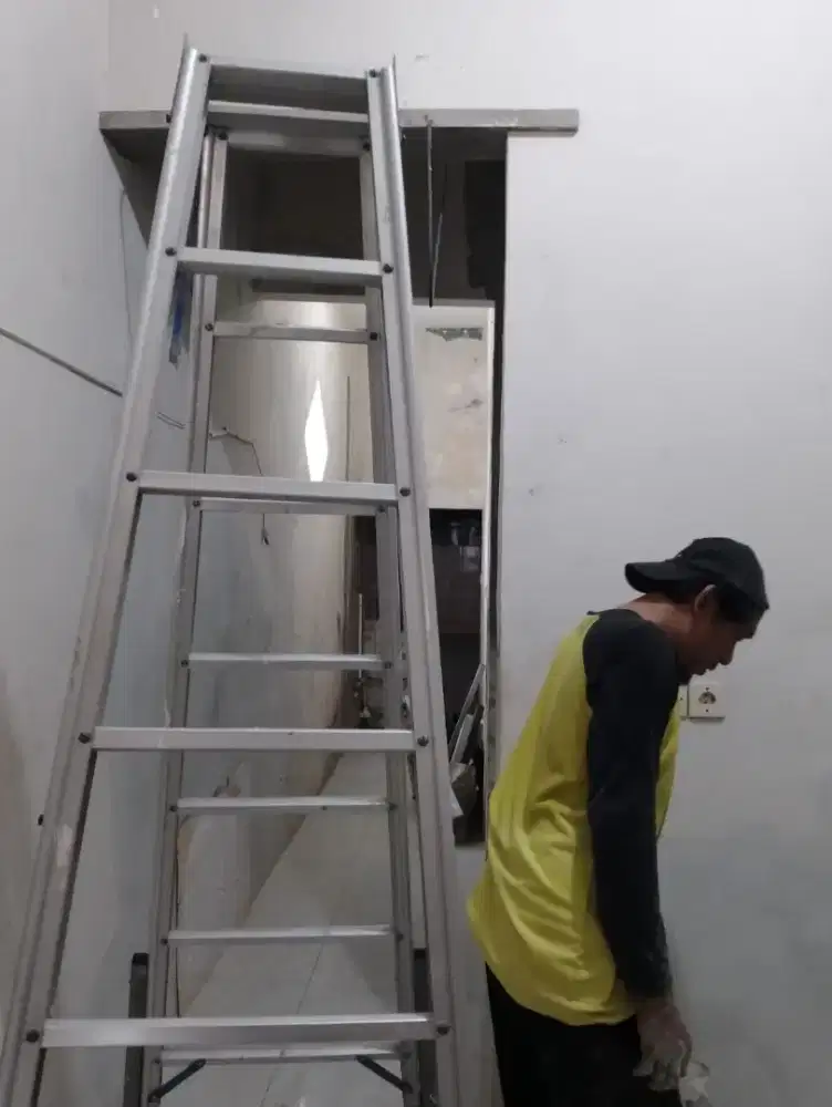 Jasa tukang bangunan,renovasi,cat dinding,plavon,kebocoran,listrik