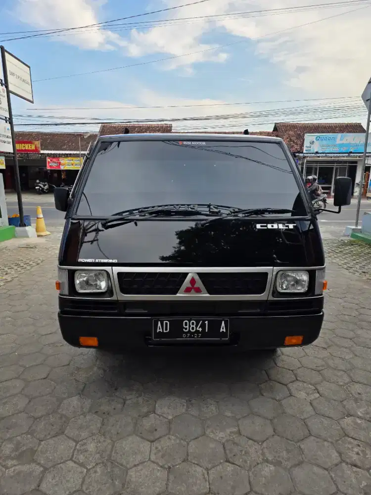 L300 pikup tahun 2022