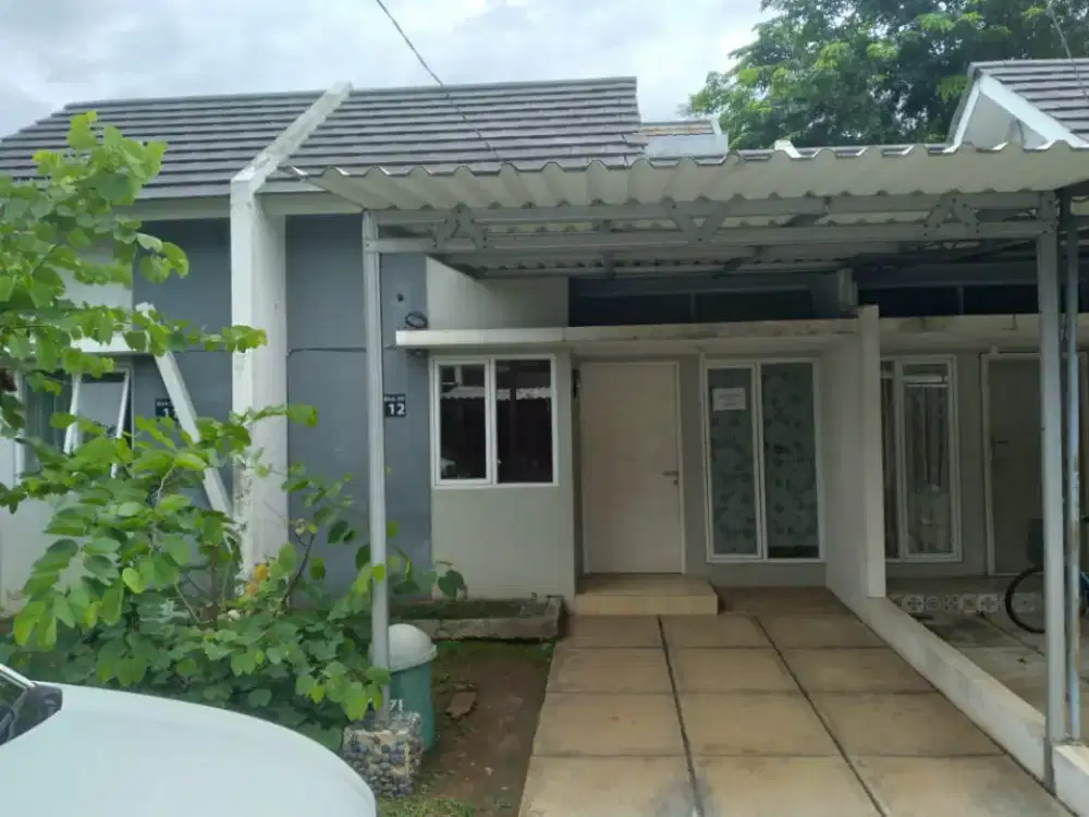 Di Jual murah Rumah lokasi Strategis