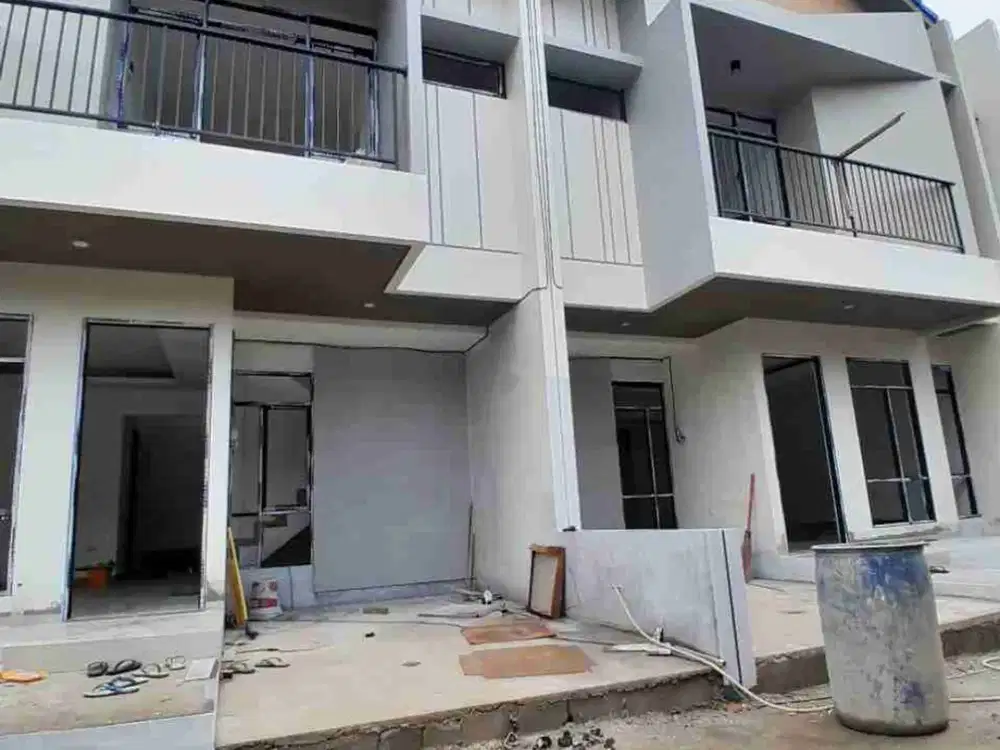 DI JUAL RUMAH BARU DLM CLUSTER DI BELAKANG AEON MALL TANJUNG BARAT JAKSEL