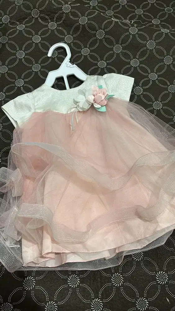 Dress Bayi Pesta 9-12 bulan