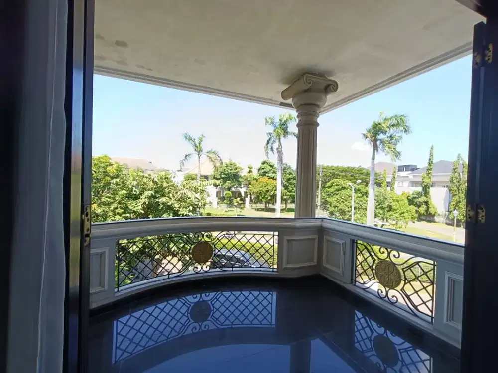 ISTIMEWA!! GRAHA FAMILY CLASSIC SIAP HUNI SURABAYA DEKAT PAKUWON MALL