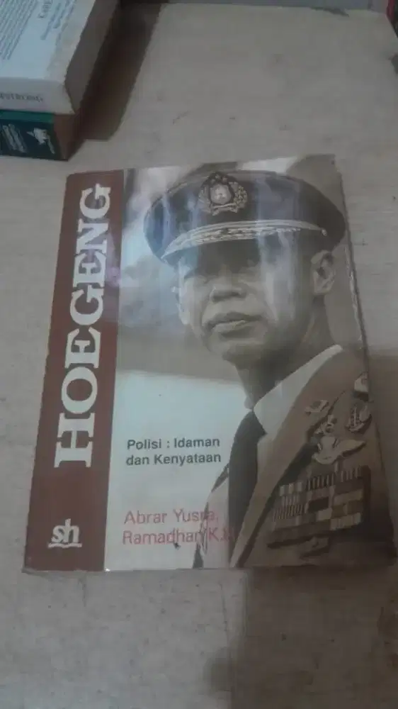 Buku karya abrar yusro
