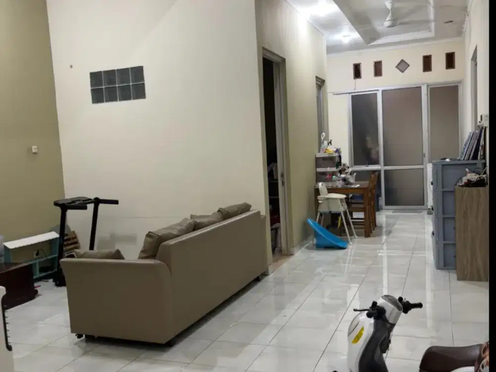 Dijual rumah cantik di Harapan Indah Cluster Ifolia