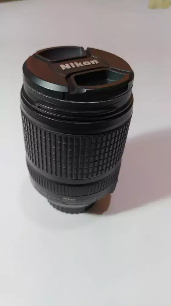 Lensa Nikon 18 - 140mm AF-S DX 1:3.5-5.6 G ED VR