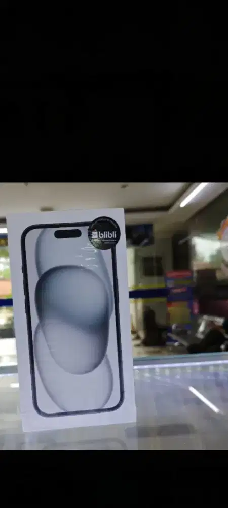 Iphone 15 BNIB garansi resmi tAm ibox gdn blibli