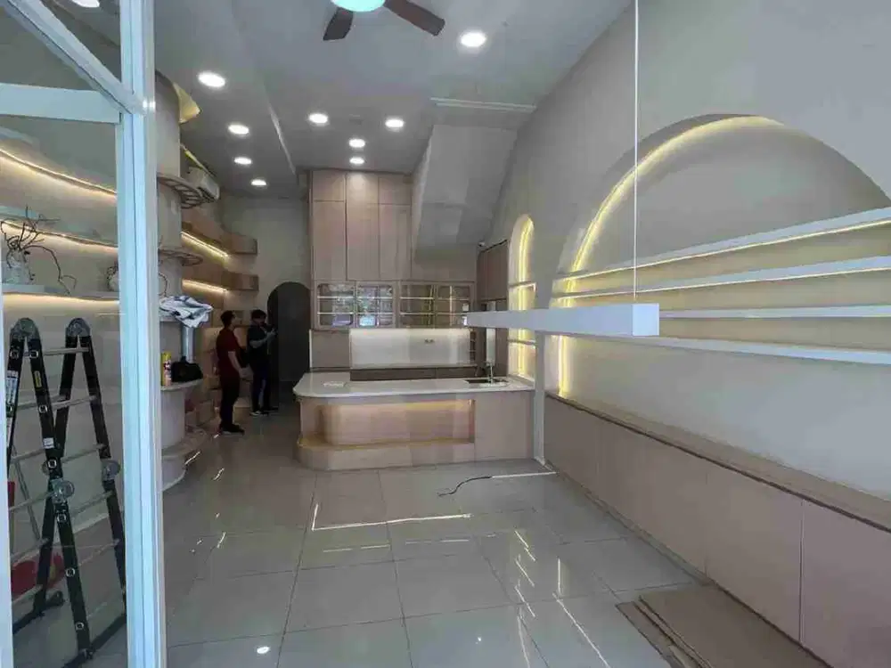 Pantai Indah Kapuk 2 - Rukan La Riviera Boulevard