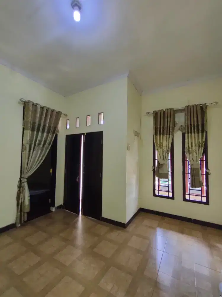 Disewakan rumah nyaman, aman dekat Polinela dan Unila