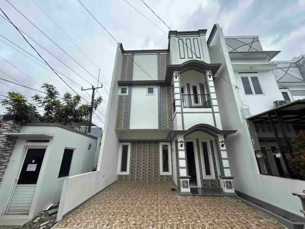 Rumah 2 lantai bonus umroh lokasi strategis di Depok