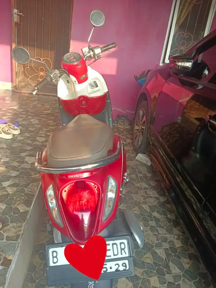 Honda Scoopy th 2014