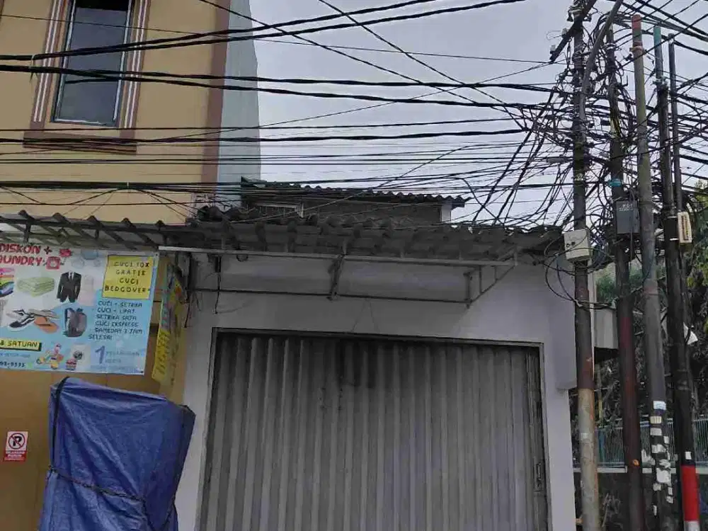 RUKO SIAP HUNI 1,5 LANTAI LOKASI STRATEGIS PADEMANGAN TIMUR