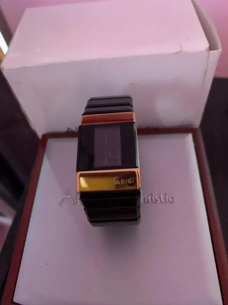 jam Original Bonia dan Alexander christie