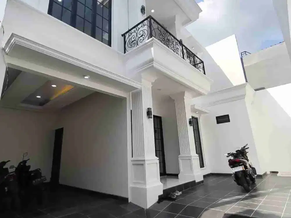 Rumah 2 Lantai — Modern & Nyaman Dalam Cluster