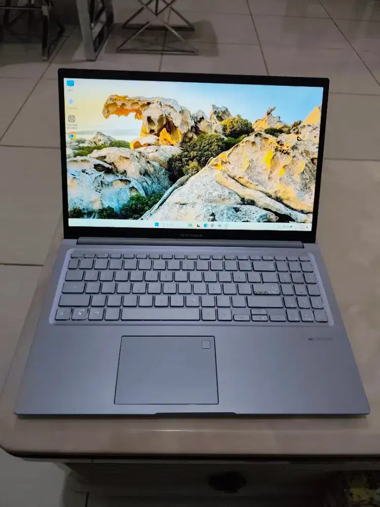 For Sale Laptop Asus Vivobook X1502ZA i5 Gen12 8/512 FHD 15 TouchScren