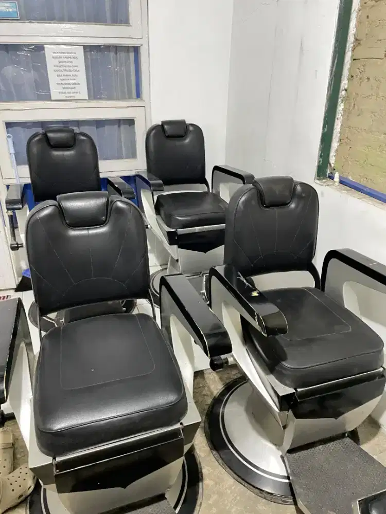 Kursi Barber barbershop pangkas Seken PM