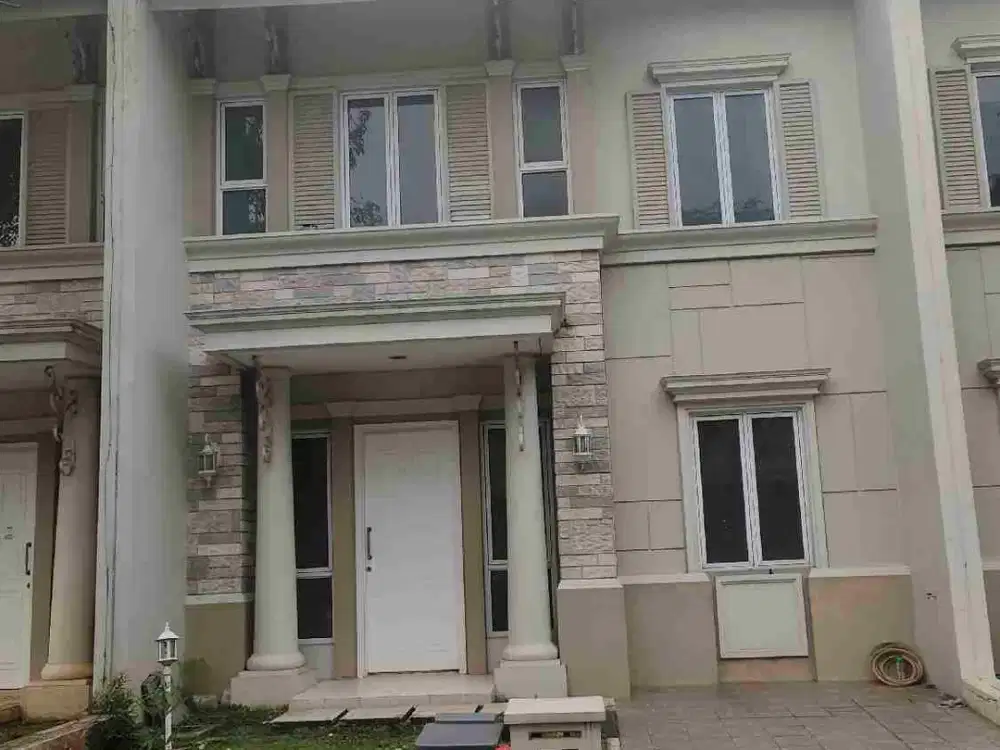 Rumah 2 Lantai disewakan di cluster Assana Vanya park