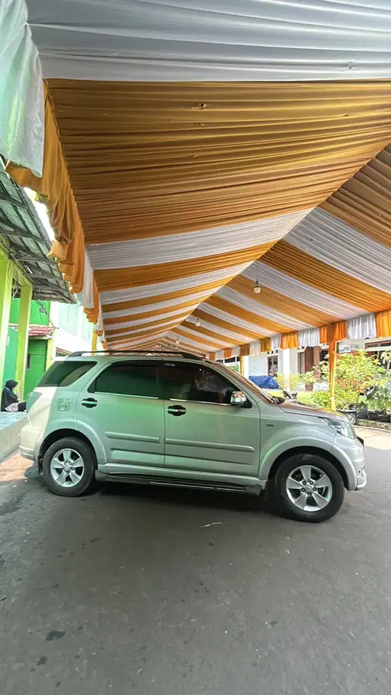 Toyota Rush 2011 Bensin