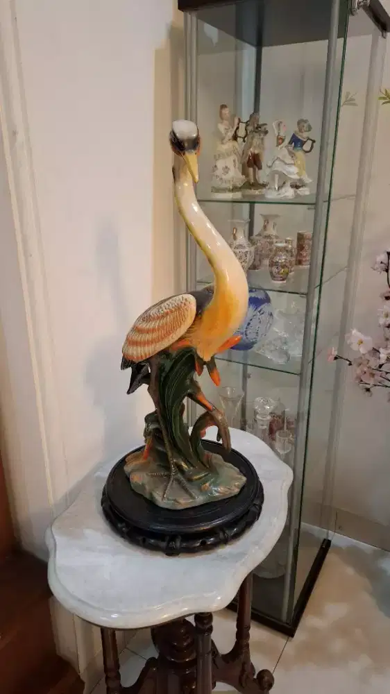 HERON SCULPTURE (BURUNG BANGAU)
HAND PAINTED ORANGE RED HERON
LANGKA