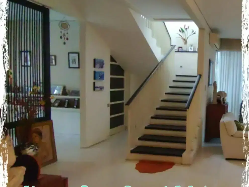 Jual Rumah Simpang Darmo permai Selatan Surabaya