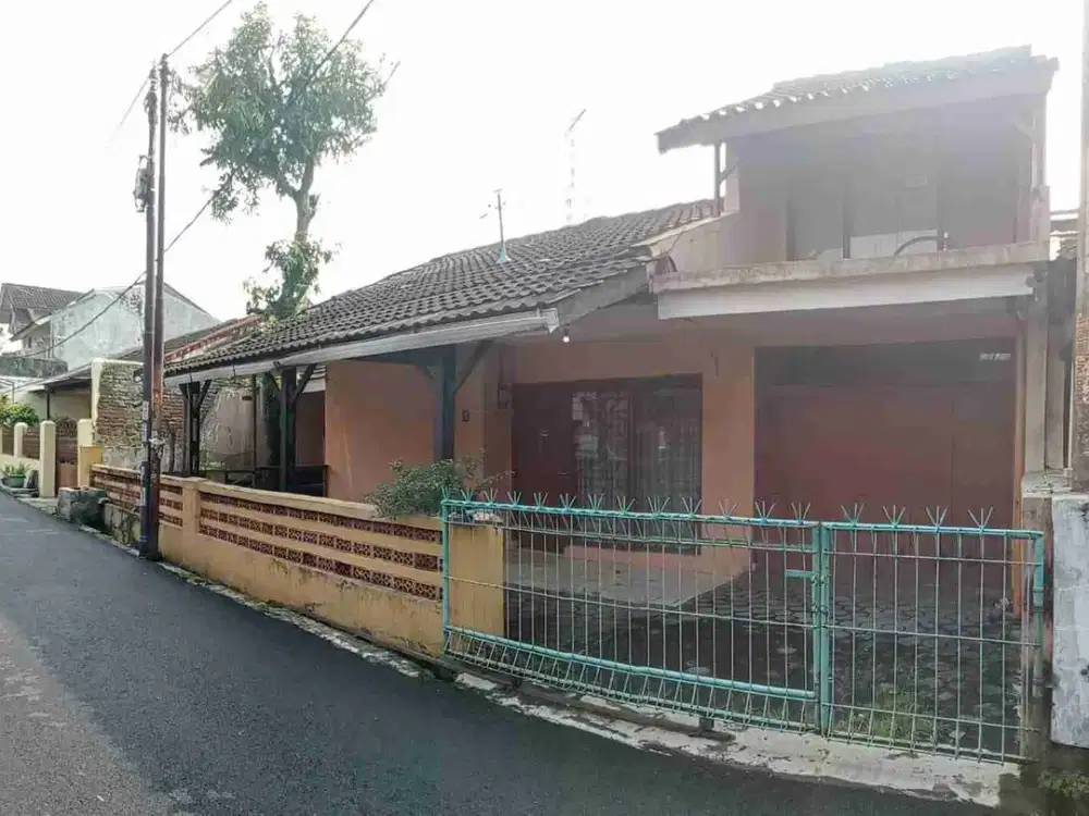 JUAL RUMAH MURAH DEKAT  SUMMARECON DI RIUNG  BANDUNG