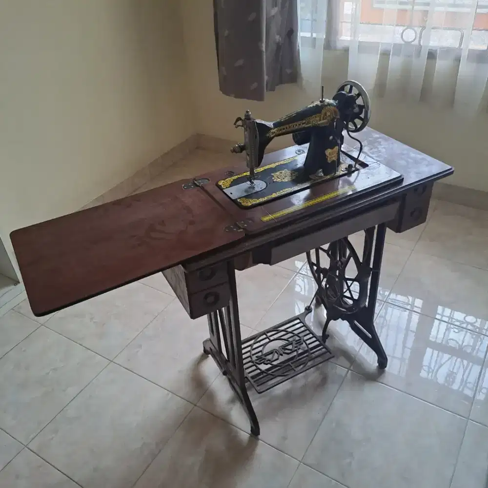 Dijual mesin jahit merk Butterfly