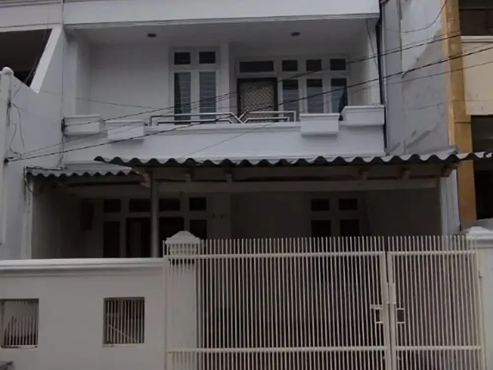 disewakan rumah bagus 2 lantai di sunter