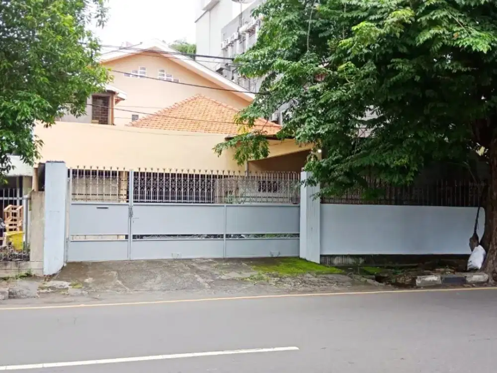 Bangunan 1 Lt Raya Biliton Pusat Kota dekat Bali Gubeng