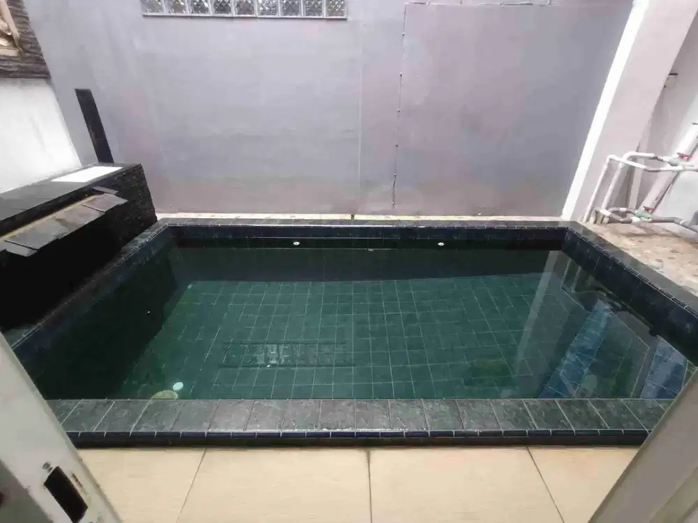 DIKONTRAKAN RUMAH FULLFURNISHED ADA KOLAM RENANG
