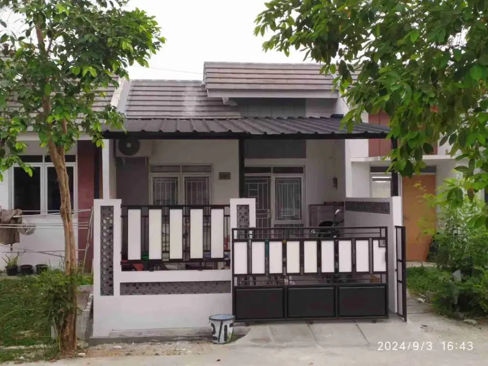 Dijual cepat rumah siap pakai full renovasi semi furnished bonus plus plus di Citra Maja City 2 lokasi strategis