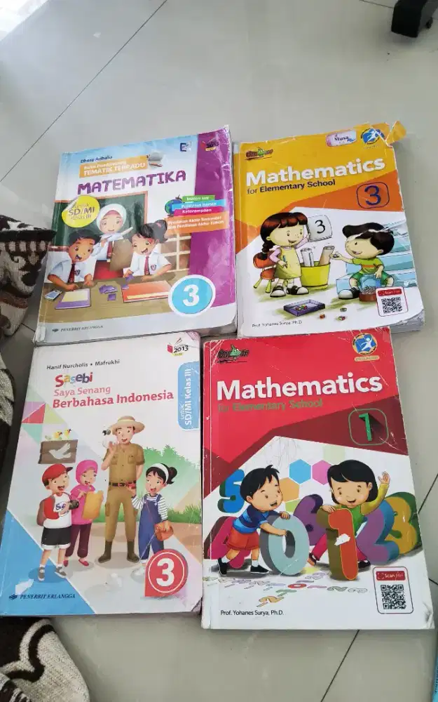 Buku pelajaran sd