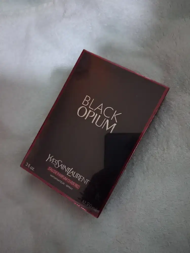Parfum blacl opium EDP