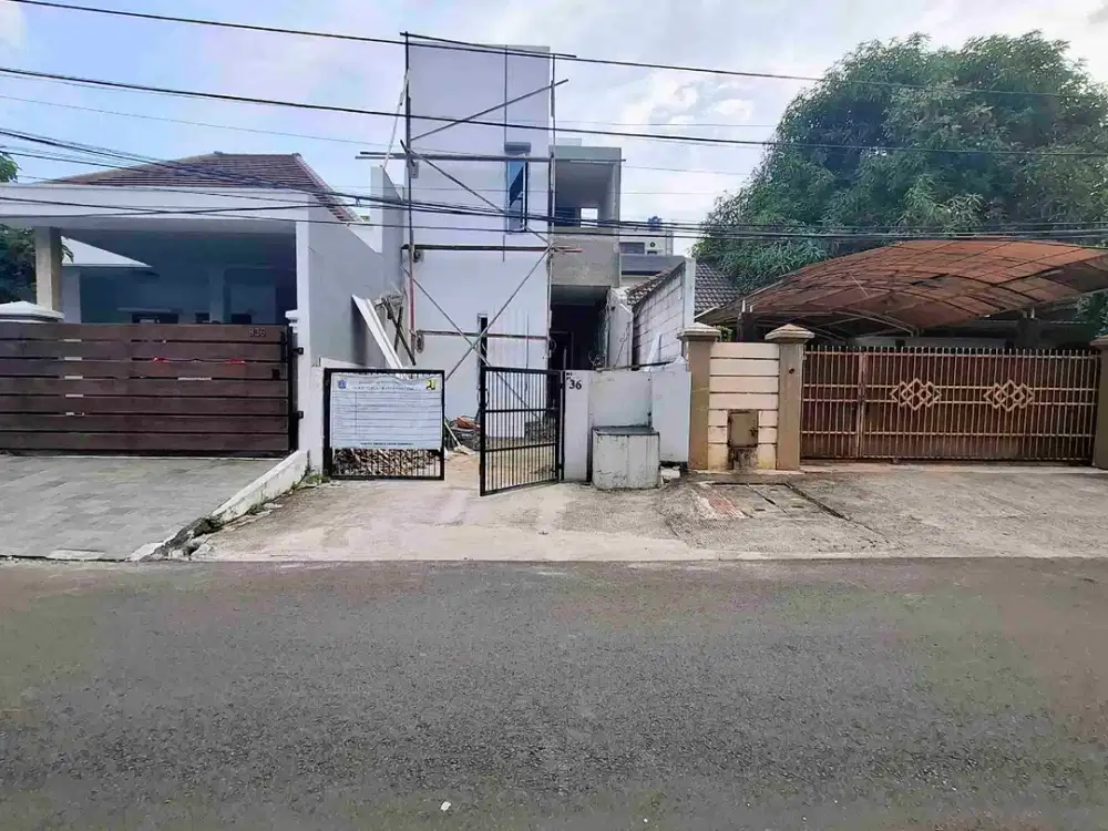 Brand New House Komplek AL 1 menit ke Jl Tb Simatupang Raya / Tol JORR Jalan depan 3 mobil lega