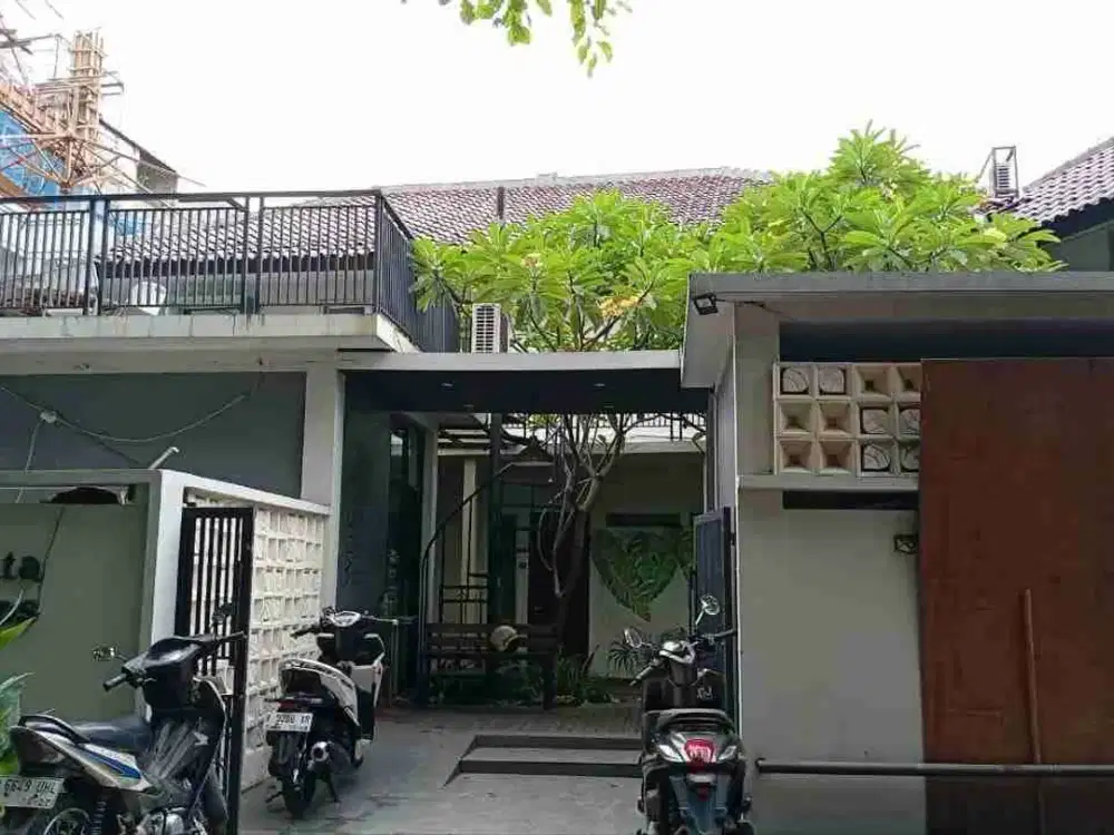 Ruang Usaha Home Stay di Pondok Kelapa, Jakarta Timur