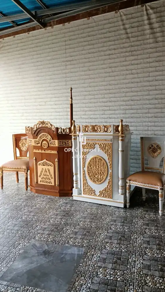 Mimbar masjid podium 108