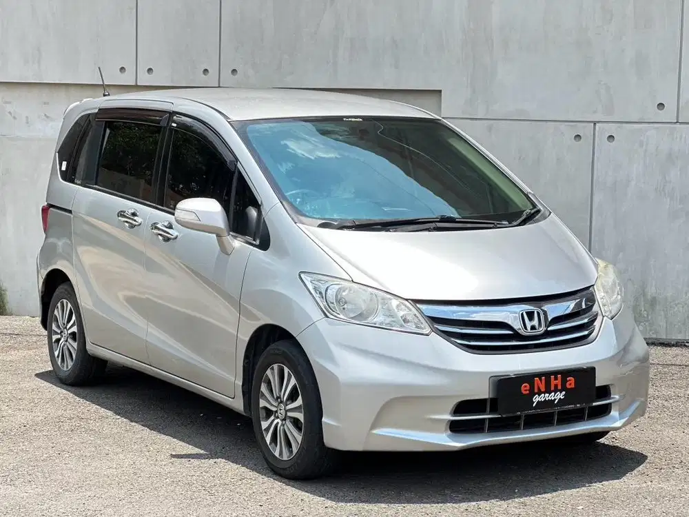 Plat H.. Honda FREED SD Kiri A/T 2014.. eNHa garage Semarang..