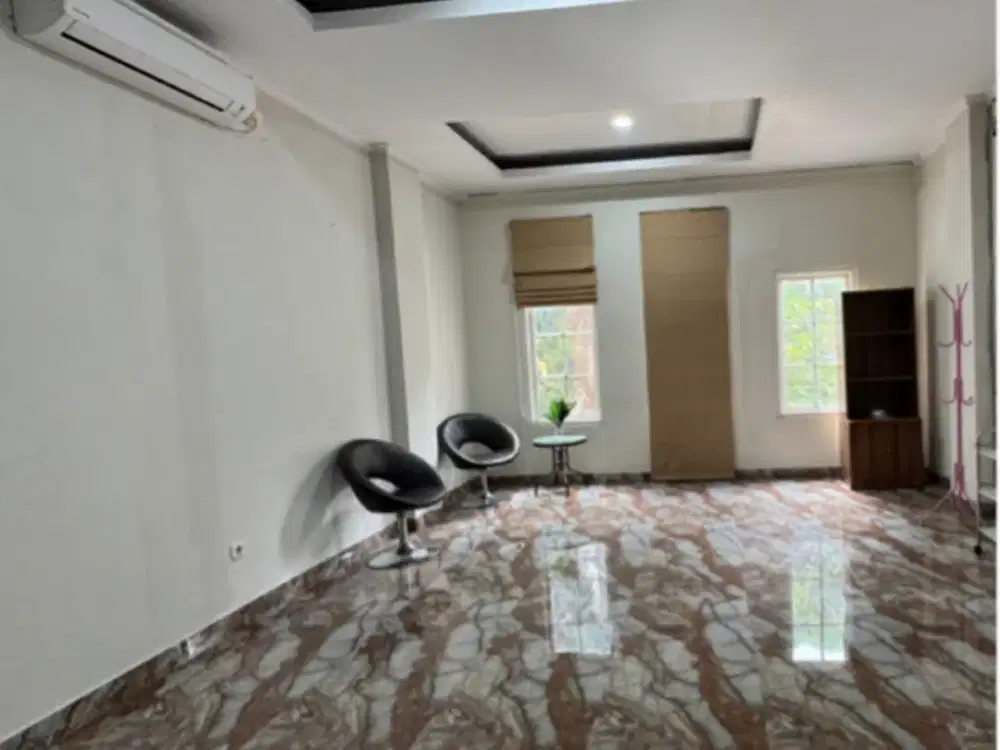 Dijual Ruko di Sentra Bisnis Central Park Neo Soho Jakarta Barat