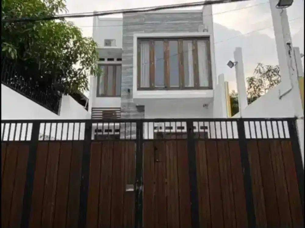 Rumah Minimalis LT 156 Meter di Jaticempaka - Jatiwaringin