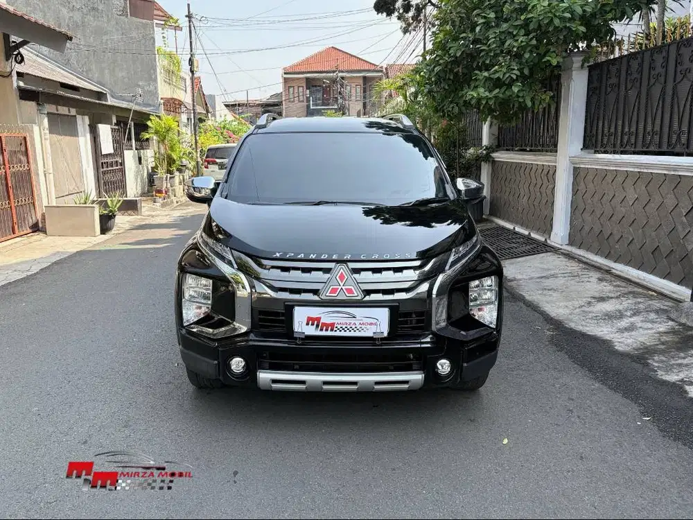 Mitsubishi Xpander Cross Premium Package 1.5 AT 2020 Hitam